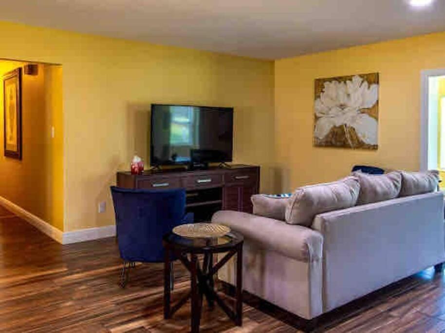 3Bdr2Bath Home In Lutz Close To Tampa, 20 Min To Stadium, Airport Экстерьер фото